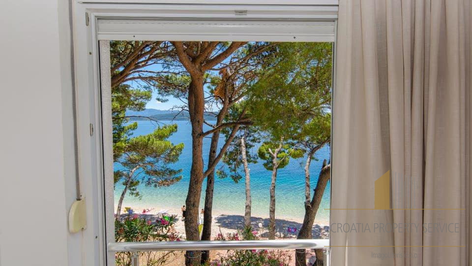 Hotel na čudoviti peščeni plaži - fantastična lokacija