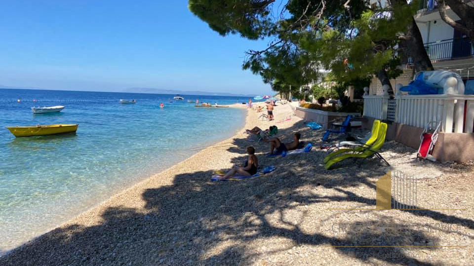 Hotel na čudoviti peščeni plaži - fantastična lokacija
