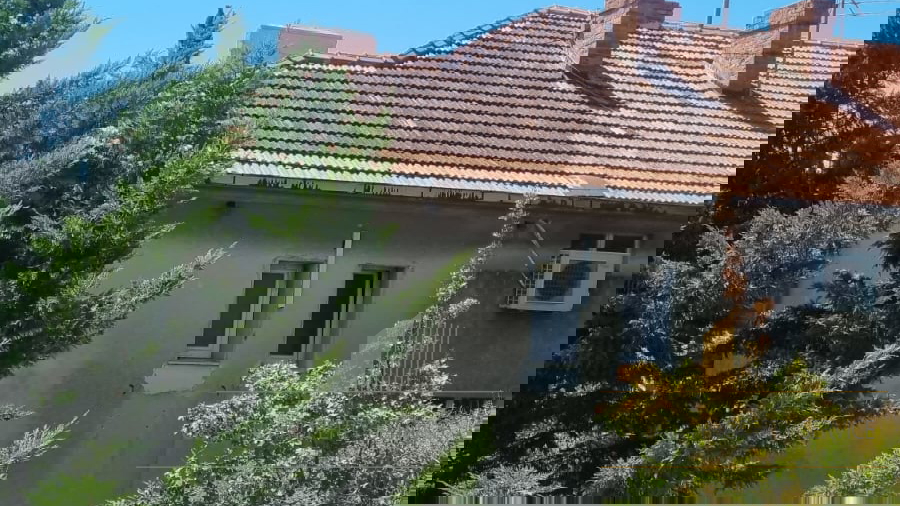 Ekskluzivna priložnost: prostorno stanovanje velikosti 110 m2 v najbolj zaželenem delu Splita!