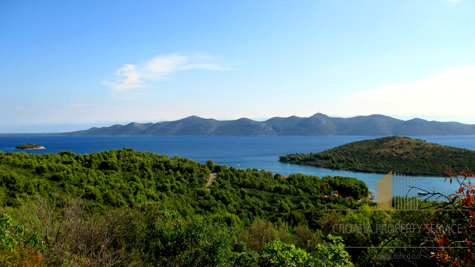 Građevno zemljište na otoku Ižu, u zadarskom arhipelagu.