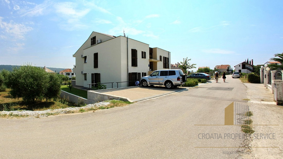 Casa, 530 m2, Vendita, Bibinje