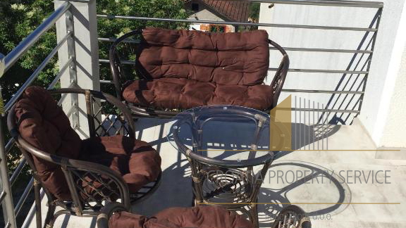 Apartmajska hiša s bazenom 650 m od morja – Zaton, Šibenik