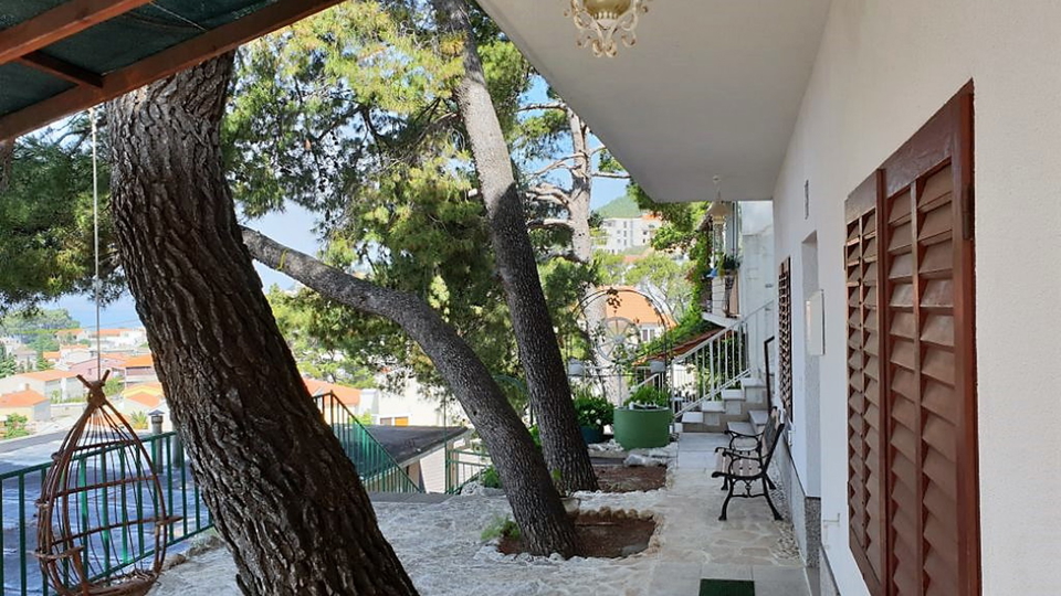 Prekrasna ku&cacute;a s panoramskim pogledom na more - Ba&scaron;ka Voda&excl;