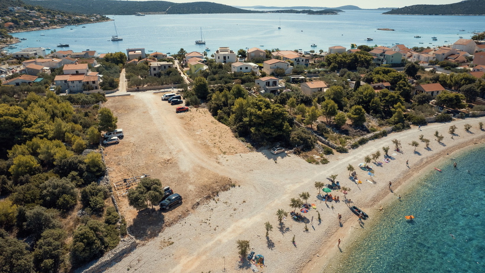 Luxury two-bedroom apartment in a new building&comma; first row by the sea - Sevid&excl;