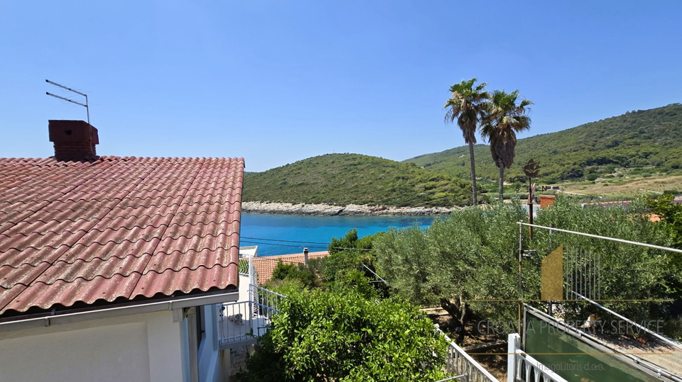 Hiša s prekrasnim pogledom na morje na izvrstni lokaciji – Milna, Vis