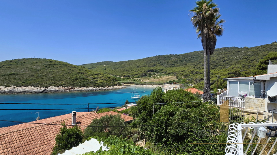 Hiša s prekrasnim pogledom na morje na izvrstni lokaciji – Milna, Vis