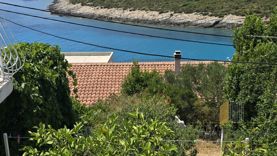 Hiša s prekrasnim pogledom na morje na izvrstni lokaciji – Milna, Vis