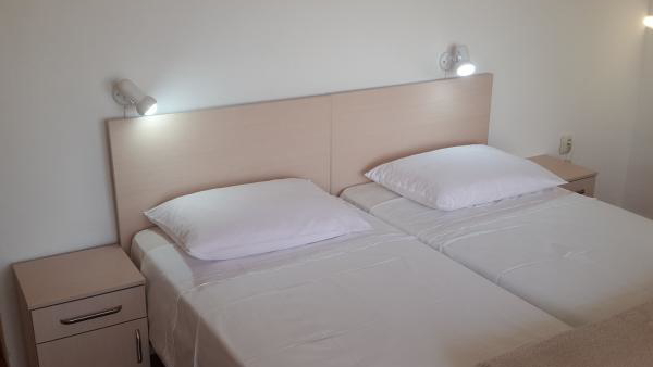 Ekskluzivna apartmanska ku&cacute;a 160 m od mora &ndash; Brela&excl;