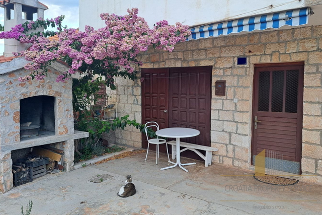 House, 135 m2, For Sale, Okrug - Okrug Gornji