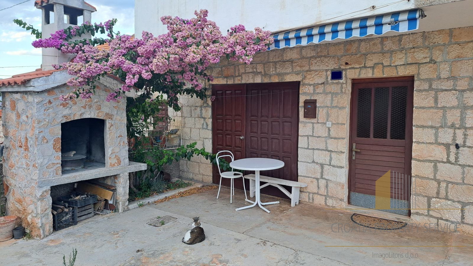House, 135 m2, For Sale, Okrug - Okrug Gornji