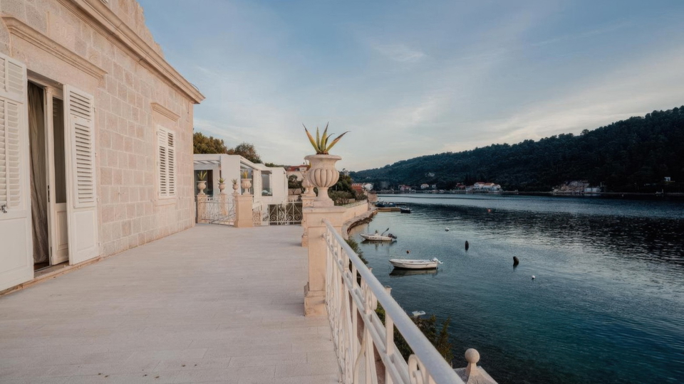 Ekskluzivni resort uz more na dubrova&ccaron;kom arhipelagu &mdash; jedinstvena investicija na Jadranu&excl;