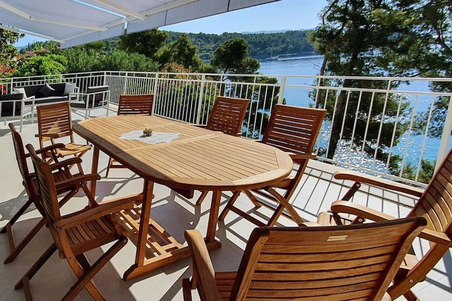 Beautiful villa first row to the sea on the island of Korčula, for sale!