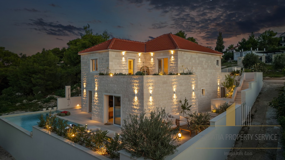 Luxury stone villa with sea view - Splitska, Brač!