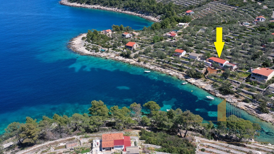 First row to the sea – beautiful renovated house with terrace and pier, Korčula!
