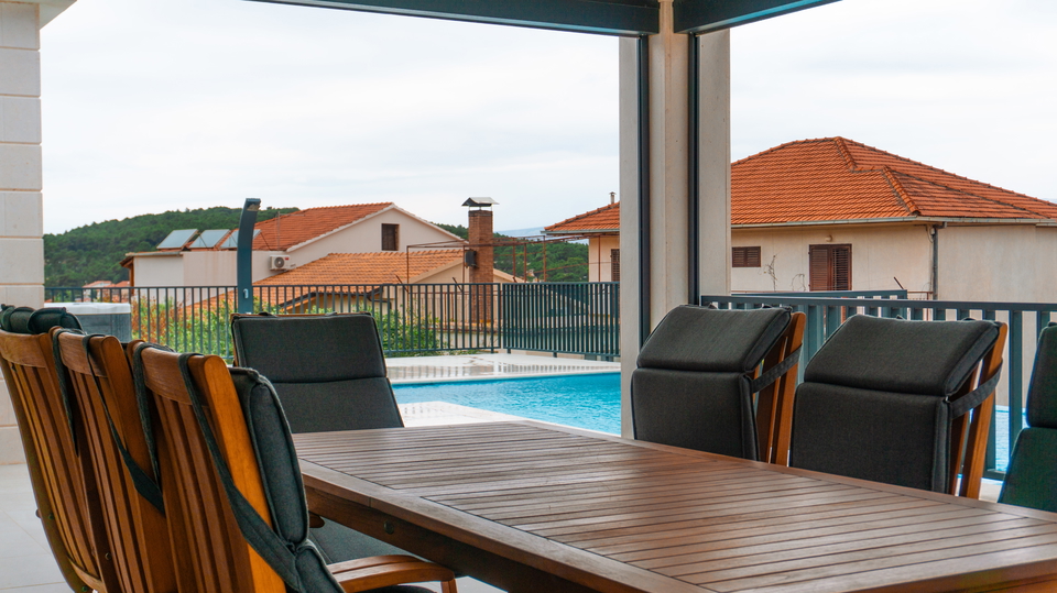 Ekskluzivna vila s panoramskim razgledom - Jelsa&comma; Hvar&excl;
