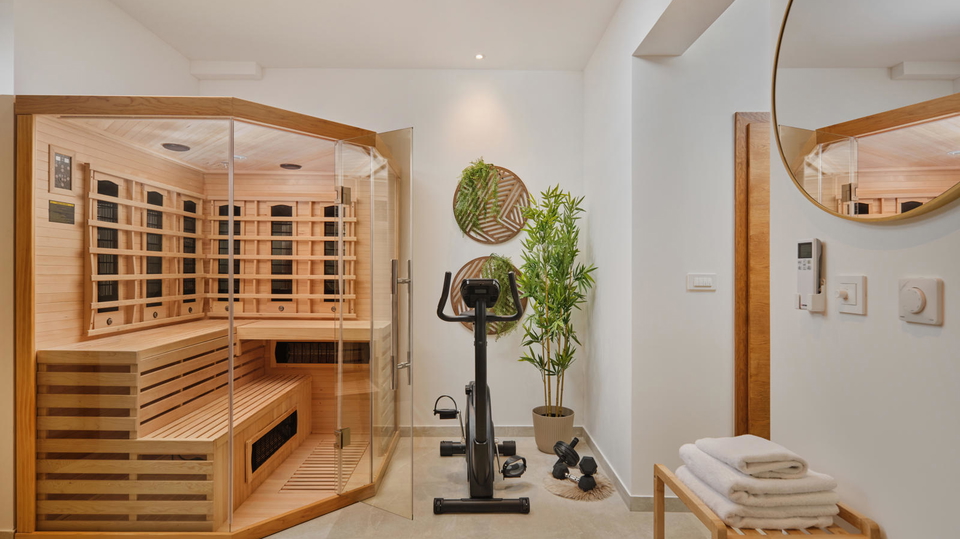 Einzigartiges luxuri&ouml;ses Haus in erster Meereslinie im Herzen von Ka&scaron;tel Novi&excl;