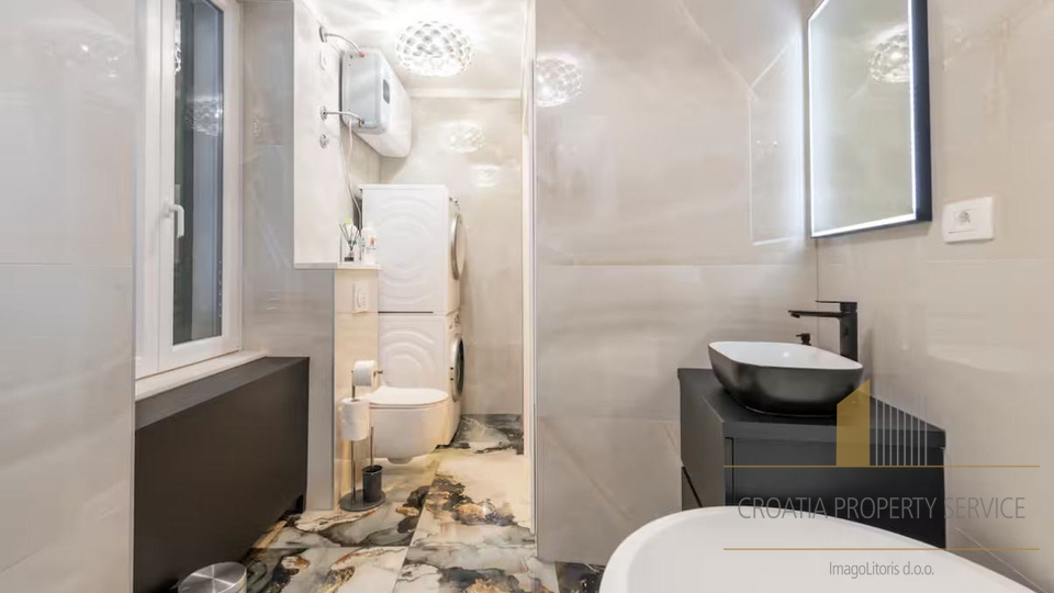 Wunderschöne Zweizimmerwohnung + Studio-Apartment im Herzen von Split!