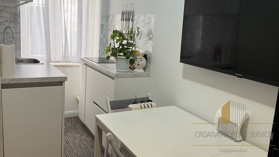 Wunderschöne Zweizimmerwohnung + Studio-Apartment im Herzen von Split!