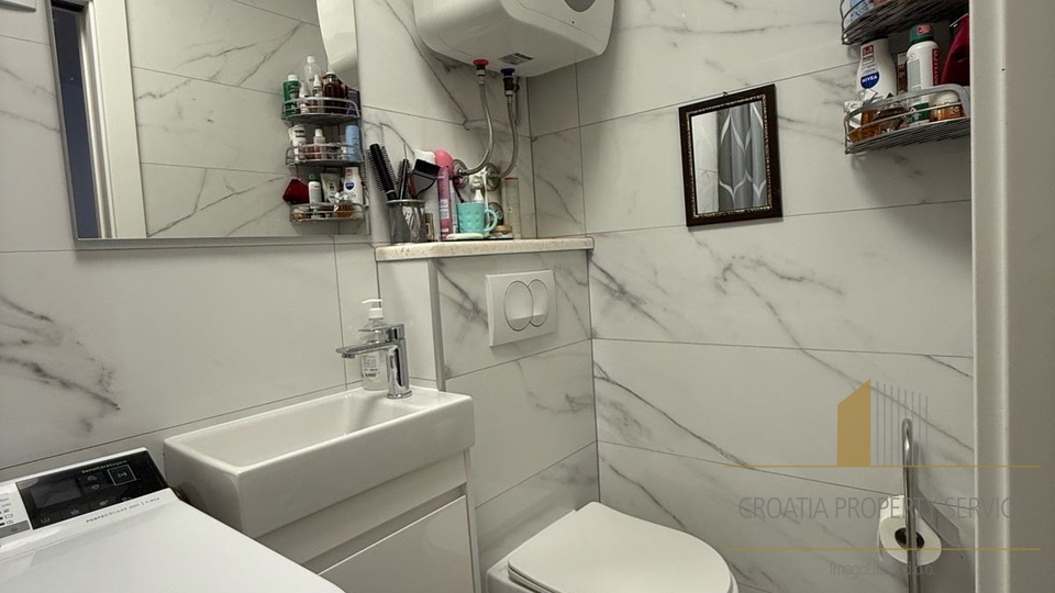 Wunderschöne Zweizimmerwohnung + Studio-Apartment im Herzen von Split!