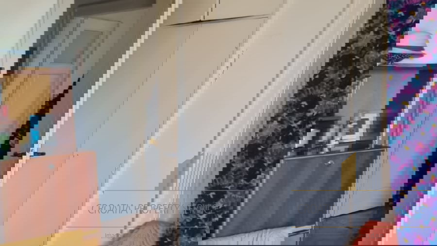 Ekskluzivna priložnost: prostorno stanovanje velikosti 110 m2 v najbolj zaželenem delu Splita!