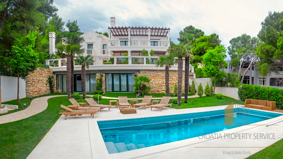 Luksuzna kamnita vila ob morju z bazenom in SPA cono – Čiovo!