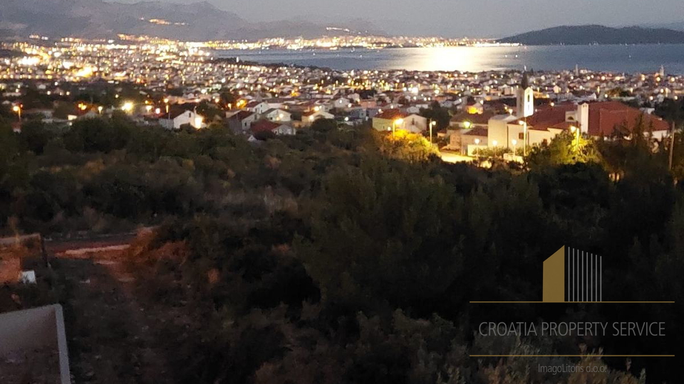 Land, 600 m2, For Sale, Kaštel Novi