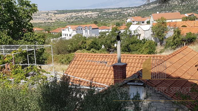 Excellent opportunity – Building land on the island of Brač, Nerežišća – 2,342 m2!
