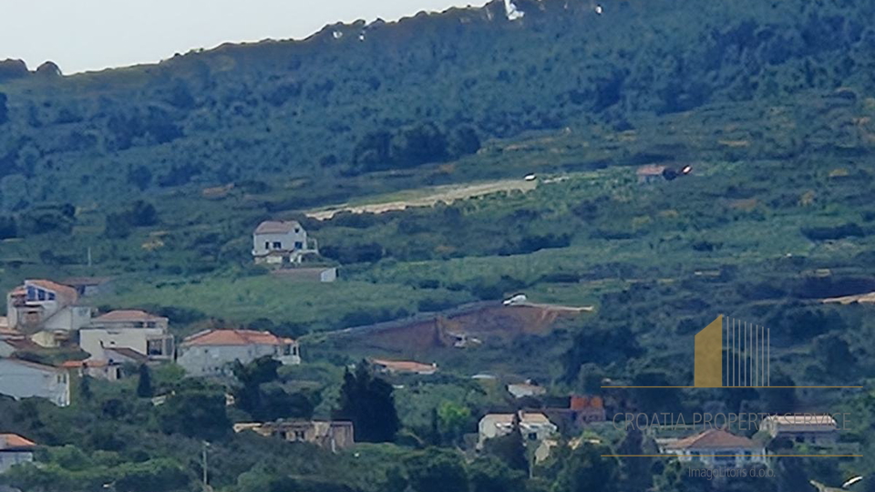 Investment opportunity on Šolta: Building plot with sea view, Nečujam!