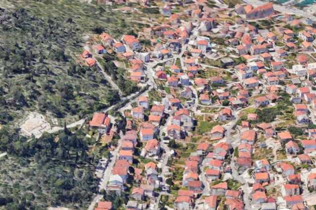 Attractive building land on Čiovo with sea and Trogir views!