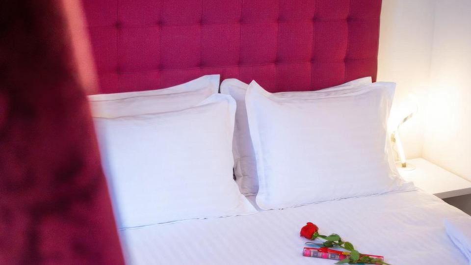 Luksuzni buti&ccaron;ni hotel v centru Splita&excl;
