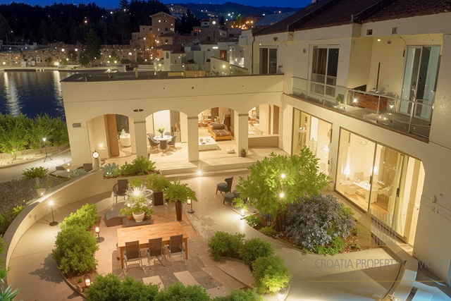 Luxury villa with award-winning design in the first row by the sea - Brač Island!