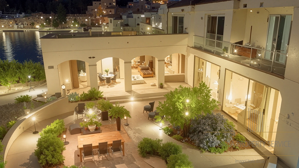 Villa di lusso con design premiato in prima linea sul mare - isola di Brač!