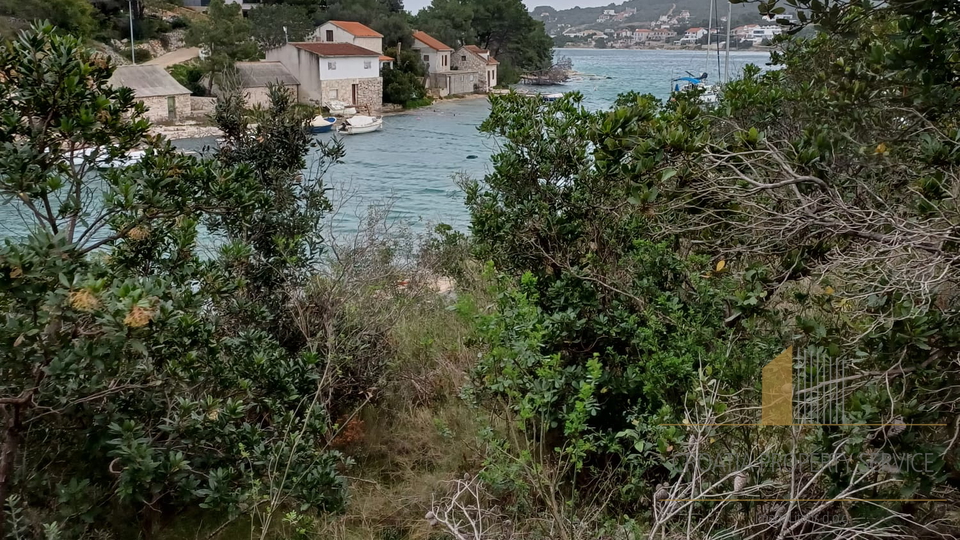 Attractive building land in the first row to the sea – Nečujam, Šolta!