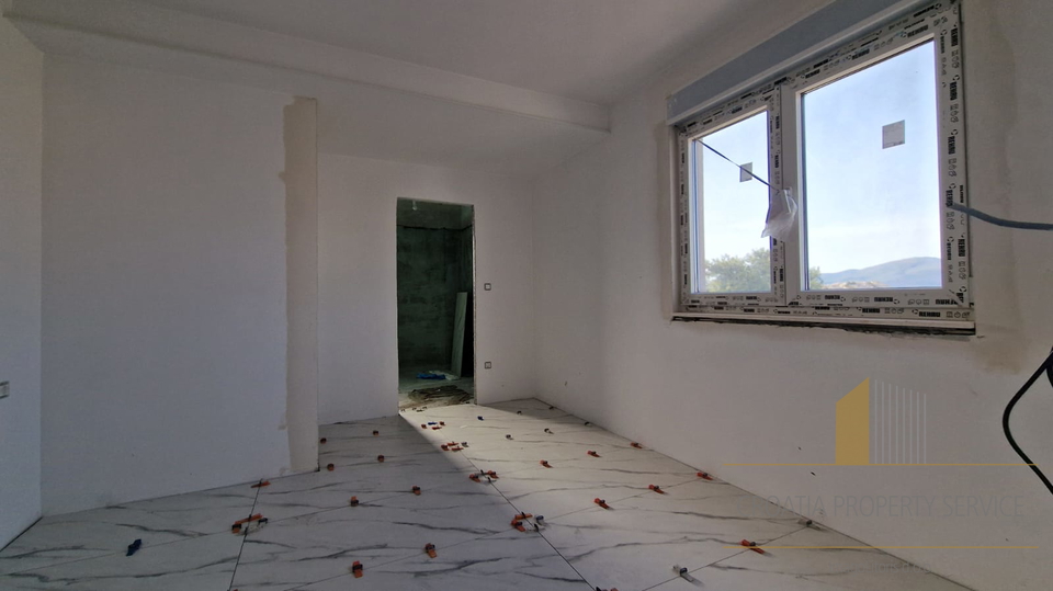 Luxury penthouse with terrace and sea view on the island of Čiovo!