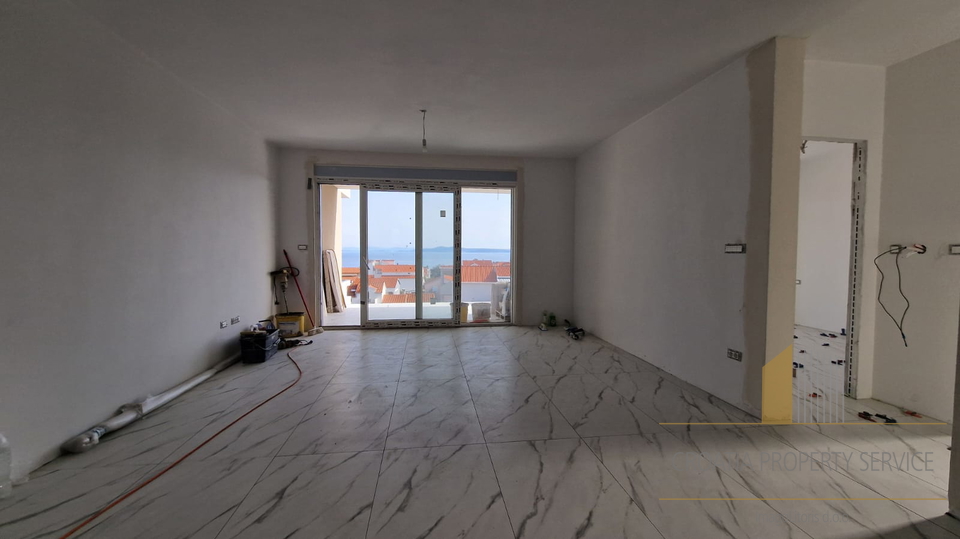 Luxury penthouse with terrace and sea view on the island of Čiovo!