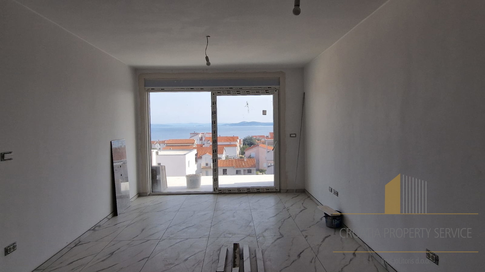 Luxury penthouse with terrace and sea view on the island of Čiovo!