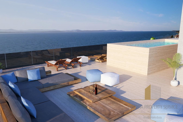 Luxury penthouse with a rooftop terrace and swimming pool 70 m from the beach – Diklo, Zadar