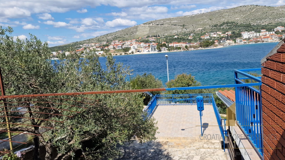 Apartmentsgebäude mit großem Potenzial – Grebaštica, Šibenik!
