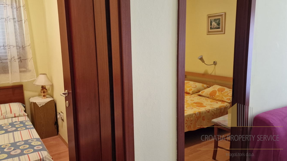 Apartmentsgebäude mit großem Potenzial – Grebaštica, Šibenik!