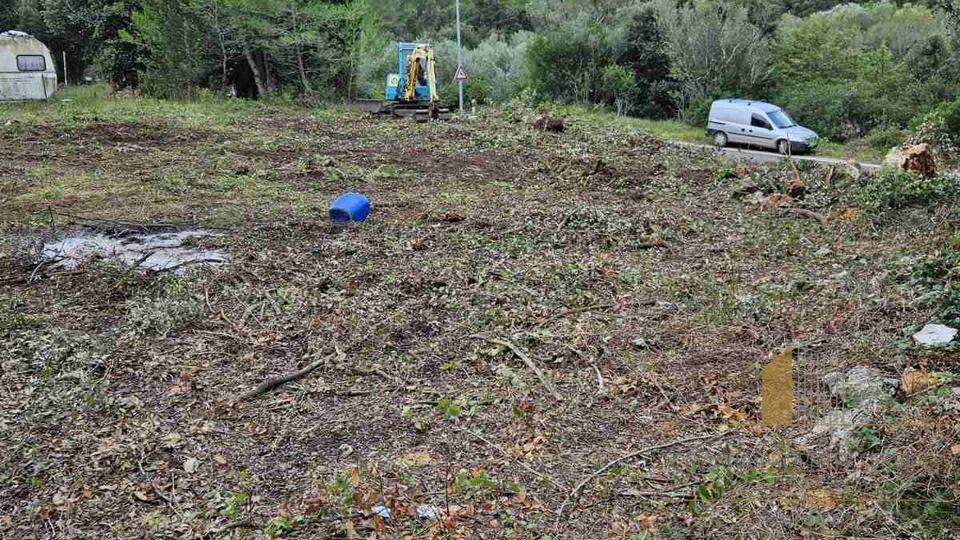 Terreno edificabile con vista mare sull'isola di Pašman!