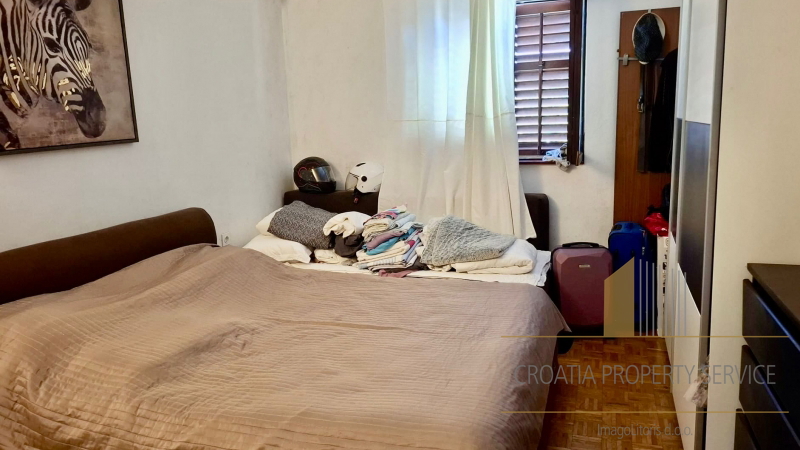 Two-bedroom apartment 255 m from the sea in Stari Grad on the island of Hvar!