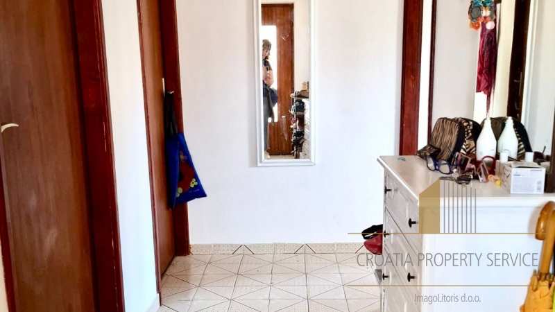 Two-bedroom apartment 255 m from the sea in Stari Grad on the island of Hvar!