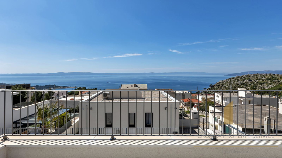 Nova luksuzna vila s panoramskim pogledom na more – Makarska!