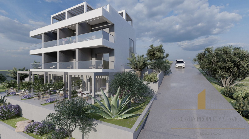 Appartamento di lusso su tre piani con giardino, terrazza sul tetto e vista mare – Čiovo, seconda fila dal mare!