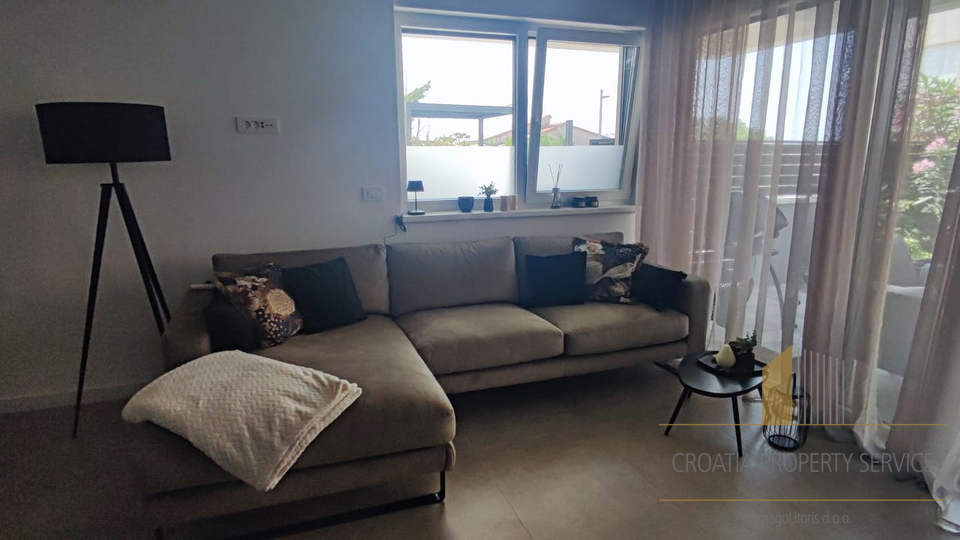 Modern apartment with a garden in the elite Borik neighborhood, 600 m from the sea – Zadar!