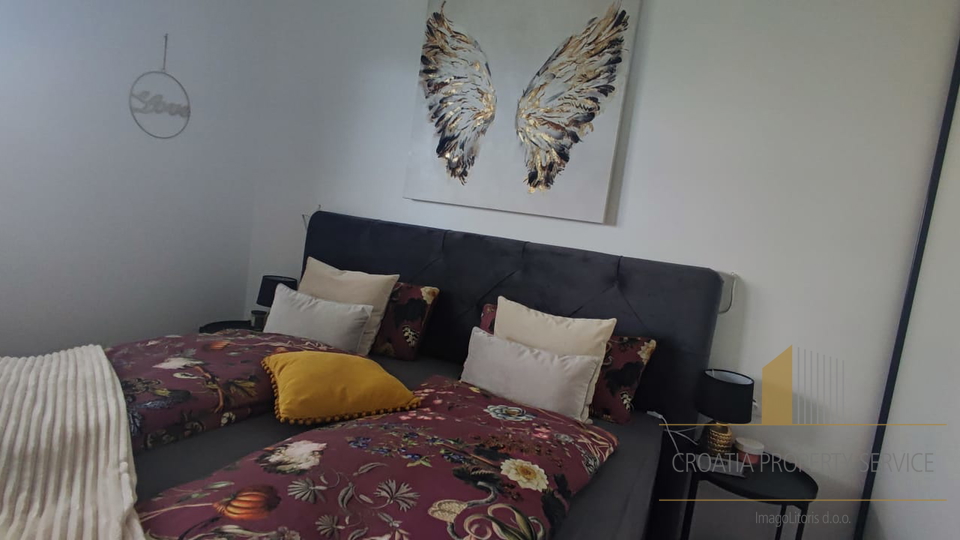 Modern apartment with a garden in the elite Borik neighborhood, 600 m from the sea – Zadar!
