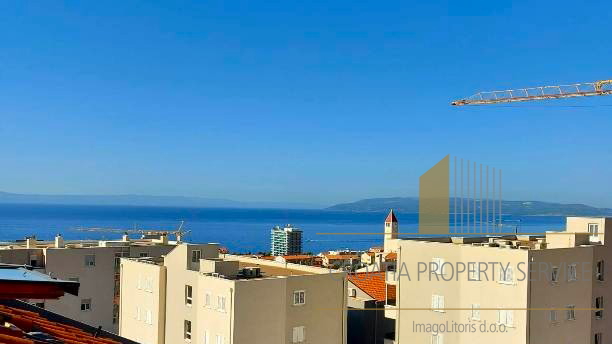 Geräumige Maisonettewohnung mit 79 m² in einer ruhigen Gegend von Makarska!