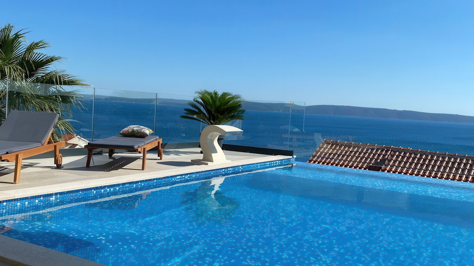 Villa a cascata di lusso con vista panoramica sul mare &ndash; Isola di &Ccaron;iovo&excl;