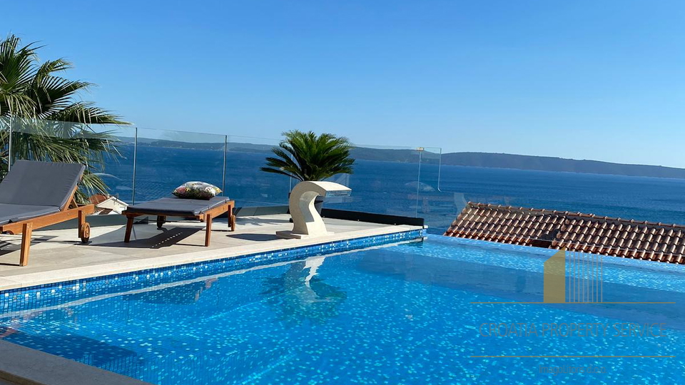 Luxuriöse Kaskadenvilla mit Panoramablick auf das Meer – Insel Čiovo!