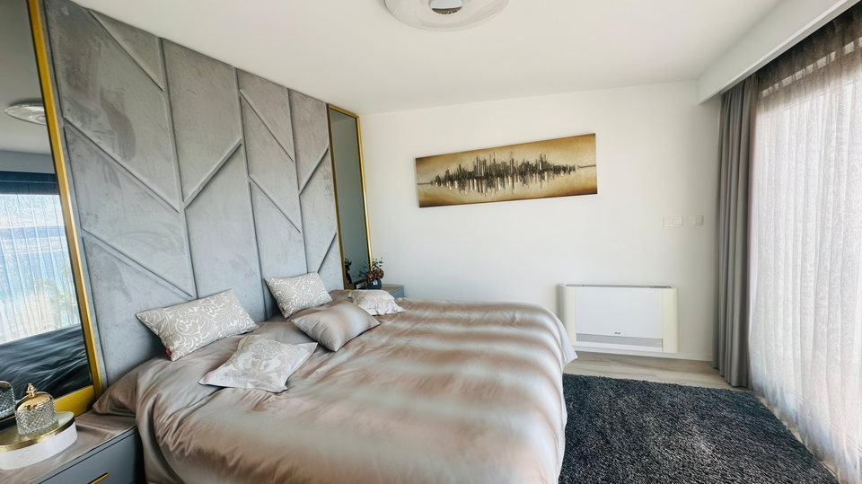 Villa a cascata di lusso con vista panoramica sul mare &ndash; Isola di &Ccaron;iovo&excl;